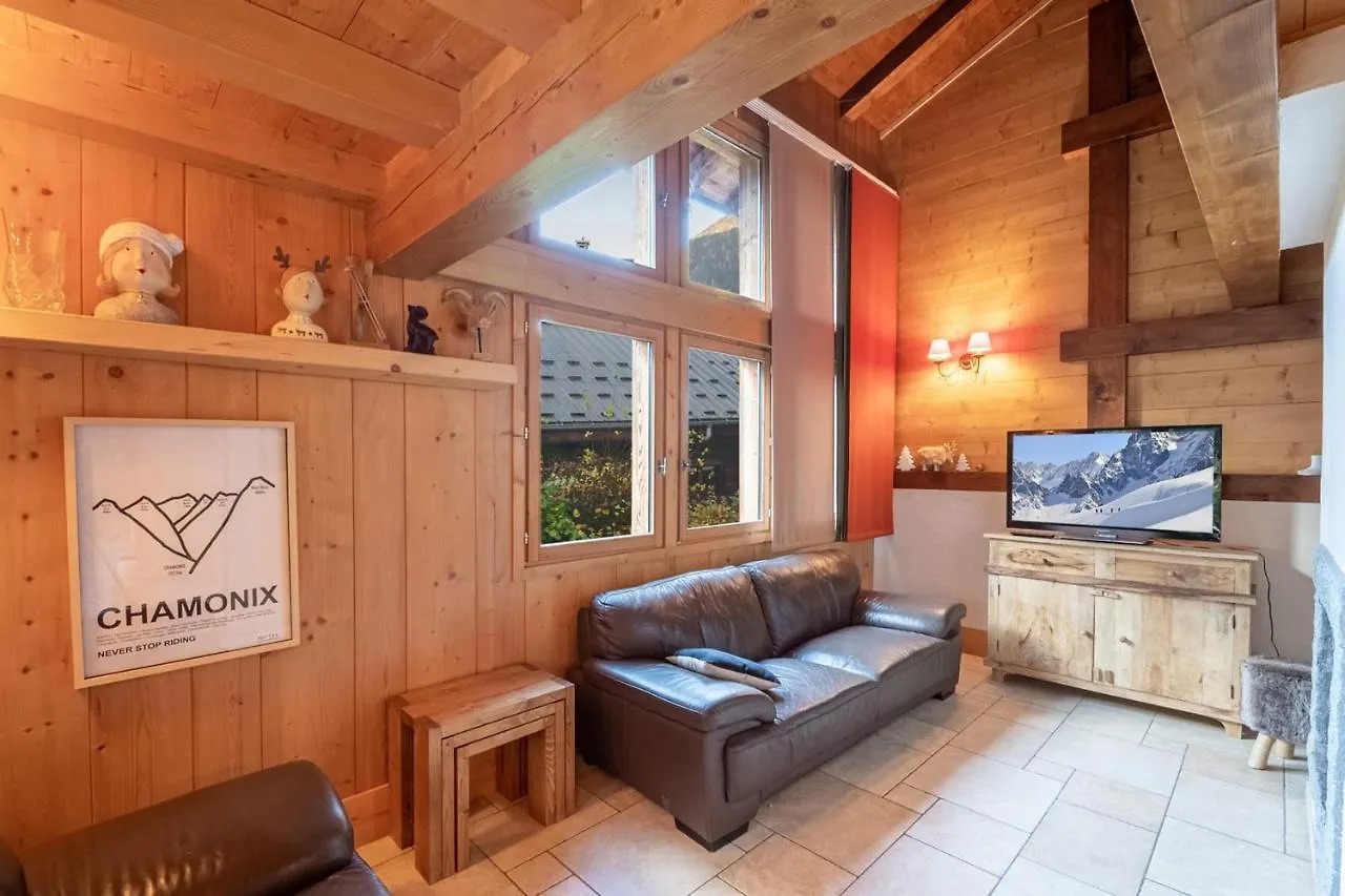 Family Chalet With Terrace And Garden In Chamonix