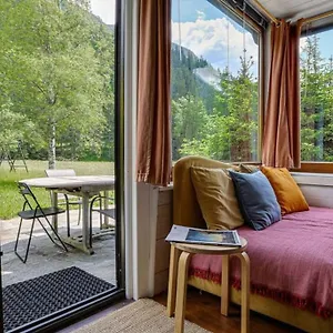 Chalet L'ilet Ensoleille /sunny Island, Chamonix